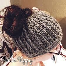 While this free version of the pattern is for a women's medium, i just so happen to have written this pattern in 5 sizes (including large) along with instructions for striping and the bow. 30 Messy Bun Hat Patterns Crochet Allfreecrochet Com