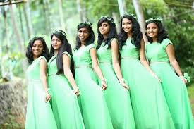 Pin By Minz On Bridesmaides Indian Bridesmaid Dresses Bridesmaid Dresses Bridesmaid