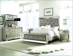 Unique Tufted King Bedroom Set Photographs Tufted King Bedroom Set And Design Upholstered Bed Set Beige Upholstered Headboard Ca Dekorasi Rumah Rumah Dekorasi