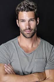 Darren Ewing: Movies, TV, and Bio