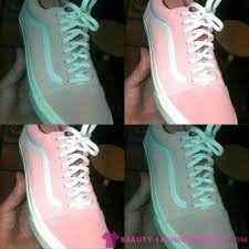 Check spelling or type a new query. Kasut Warna Biru Kelabu