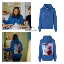 Erkencikus Dizisinde Sanem In Giydigi Sweatshirt Markasi Jonqualofficial Fiyati 250 Erkencikus Canyaman Demetozde Fashion Tv Style Fashion