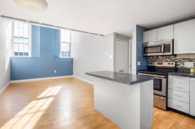 1054 s kingshighway  unit f