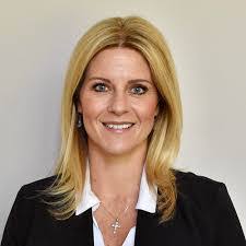 Mary Krach's Instagram, Twitter & Facebook