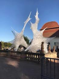 This lattice of stretchy plastic is meticulously woven inside. Ludwika Ogorzelec In Art Installations Sculpture Contemporary Art Scoop It