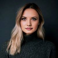 Anita Owsley's Instagram, Twitter & Facebook