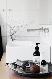 40 beautiful bathroom vanity tray decor ideas 44. Bathroom Vanity Tray Ideas For Organizing In A Sleek Way Page 2 Of 3