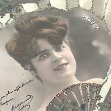 Antique Postcard, French Singer Yvette Guilbert. Early 1900s