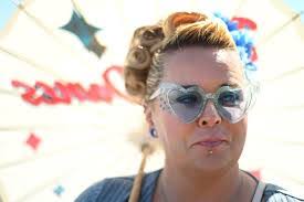 Randy Holmberg's Instagram, Twitter & Facebook