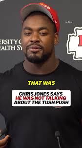 Chris Jones Max Bench Press