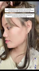 Agama Suster Wike Afrilia