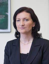 Ewa leniart, wojewoda podkarpacki, potwierdziła w środę, że będzie się ubiegać o fotel dzisiaj wojewoda ewa leniart spotkała się z tadeuszem ferencem i szefem rady miasta, andrzejem decem. Dyrektor Oddzialu Instytutu Pamieci Narodowej W Rzeszowie Dr Ewa Leniart Zostala Wojewoda Podkarpackim 8 Grudnia 2015 Komunikaty Instytut Pamieci Narodowej