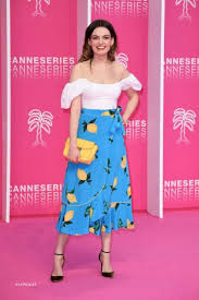 Emma Mackey Nude and Sexy Photo Collection - Fappenist