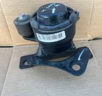 2013-2020 Ford Fusion S/se Front Engine Mount Support Bracket DG93-6F012-GA