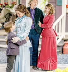 Philip Elizabeth Frank And Abigail When Calls The Heart Season 5 Episode 6 Love And Marriage Jack And Elizabeth Daniel Lissing Movie Fashion