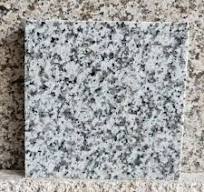 [Hot Item] Factory Natural Stone Polished/Flamed White/Gray Granite for  Countertop/Paving/Walling/Steps/Stairs