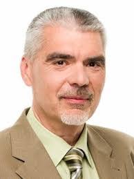 Peter Balog's Instagram, Twitter & Facebook