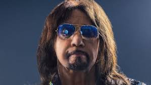 STEPHEN PEARCY Readies New Collection Featuring Previously Unreleased RATT  Songs, Solo Music And Re-Recordings