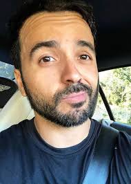 Luis fonsi und daddy yankee traten mit despacito bei den billboard latin music awards am 27. Luis Fonsi Grosse Gewicht Alter Korperstatistik