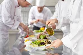 Tìm hiểu tiêu chuẩn vệ sinh an toàn thực phẩm trong kinh doanh nhà hàng