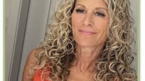 Karen Elko's Instagram, Twitter & Facebook