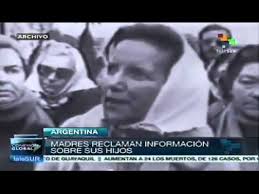 With the return to civilian government in 1983, the madres resisted the decision to pardon the dirty war officials. Argentina Cumplen Madres De Plaza De Mayo 36 Anos De Lucha Youtube