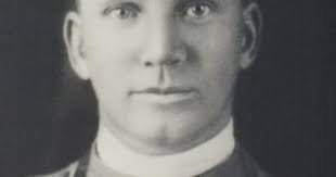 Dr. Tom Hyde steps in his grandfather's World War I footsteps