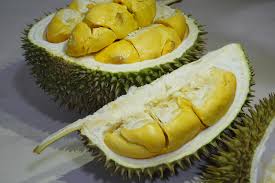 Peter lai, the largest distributor of durian in penang, is. 12 Types Of Durians And How To Pick The Best Durian Blog Youtrip Singapore
