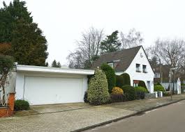 Garagen und großem grundstück liegt in einer ruhigen seitenstraße von eilendorf und befindet. Haus Zum Verkauf Wamichstr 41 52080 Aachen Aachen Eilendorf Mapio Net
