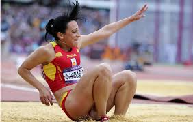 El triple salto o salto triple es una prueba de atletismo que se engloba dentro de la categoría de saltos. Sarrapio Y Okutu Logran La Minima Olimpica Para Rio Marca Com