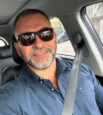 How to verify the legitimacy of a person from China met