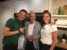 We did not find results for: Uzivatel Wilfred Genee Na Twitteru Hij Was Er Echt Bij Voetbalinside Neerlands Grootste Wielrenner Aller Tijden Joopzoetemelk Samen Met Oa Topshorttrackster Suzanschulting Bijzonder Om Ze Aan Tafel Te Hebben Viobt Https T Co Cipzm2joto