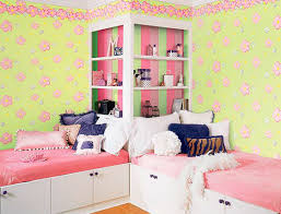 غرفة نوم لفتاتين