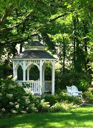 50 Gartenlauben Aus Holz Gartenpavillon Selber Bauen Hintergarten Terrassen Gartenlaube Garten Pavillon