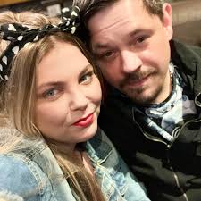 Hello, I have 4 duck breasts and wondered if they can be cooked in the slow  cooker and if anybody had any recommendations or suggestions? I don't want  them to be too