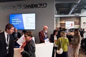 Orari di apertura di „intesa sanpaolo s.p.a. a milano orari di apertura numero di telefono contatti arrivo ★ recensioni. Autogrill E Intesa Sanpaolo Il Puro Gusto Di Un Caffe In Banca Lettera43