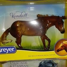 Breyer horse new Glossy Kendall