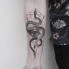 Don T Bite The Hand That Feeds You Tattoo Best Snake Tattoos Designs Ideas August 2020 Small Snake Tattoo Snake Tattoo Design Snake Tattoo