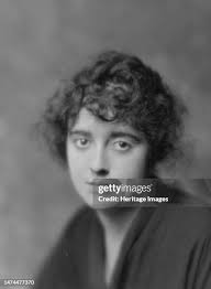 468 Mabel Young Stock Photos, High-Res Pictures, and Images