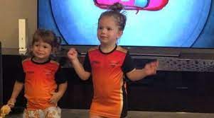 Kane williamson was born on august 08, 1990, in tauranga, new zealand. Ipl 2018 David Warner S Daughter Dances To Sunrisers Hyderabad Song Watch Video Sports News The Indian Express