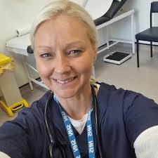 Donna Meager's Instagram, Twitter & Facebook