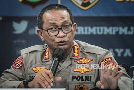 Pojoksatu.id, jakarta— pengacara fpi aziz yanuar menegaskan habib rizieq shihab (hrs) sudah siap dengan segala konsekuensi bila dalam pemeriksaan kali ini dirinya langsung ditahan polisi. Ltteix 9j Syqm