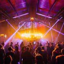To rave) is an organised dance party at a warehouse, forest, cave or other private property or public space, typically featuring performances by djs. Toggle Navigation My Circus Login Registration Summer Summer Gondolas Timok S Wild World Hiking Climbing Biking Science Activities Pride Winter Winter Ski Area Freeride Family Activities Events Live Info Live Info Webcams Weather Service Service