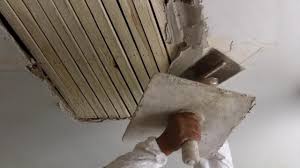 How To Do Traditional Plastering On A Wooden Lath Ceiling Tutorial Plaster Repair Drywall Installation Home Repair