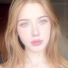 Natalie Stacy's Instagram, Twitter & Facebook