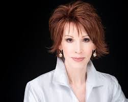 Sandra Snell's Instagram, Twitter & Facebook