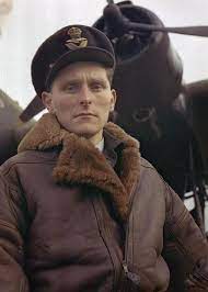Bomber Pilots Of The Royal Air Force October 1943 A Bomber Pilot Probably Of A No 15 Squadron Royal Air Force Sh Flight Jacket Royal Air Force Flying Jacket
