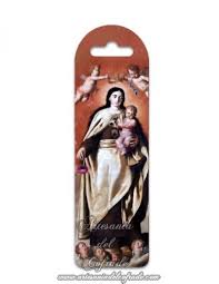 Ambos compiten en requerimientos amorosos, pero ella responde que solo se casará con un hombre de su clase. Marcapagina Rectangular De Plastico De La Virgen Del Carmen