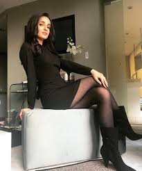 Sanaya Irani Kimdir Nereli Boyu Kac Yasinda Evli Mi Kisaca Hayati Sanaya irani, boolywood hint dizi ve film sektoeruenuen en yetenekli oyuncularindandir. sanaya irani kimdir nereli boyu kac