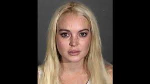 Lohan late for first day of community service